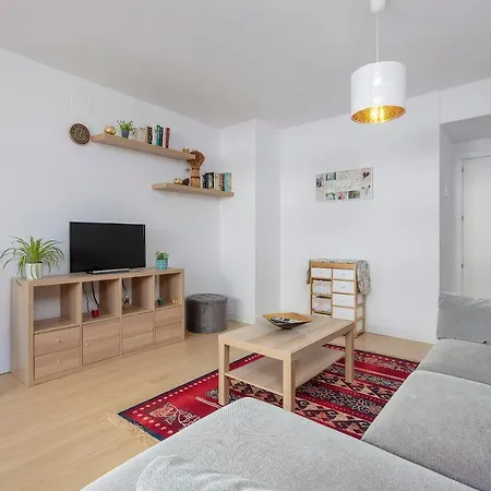 Awesome 3 Bedroom Apt, Wifi, Pool & Parking Rdr240 Appartement